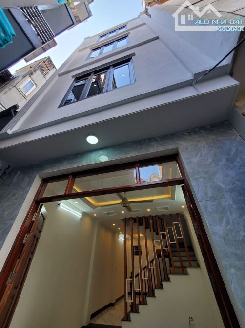 Bán gấp nhà riêng 3PN, 4 tầng tại Hữu Lê, Thanh Trì, Hà Nội, 5,38 tỷ, 38m2  4 tầng