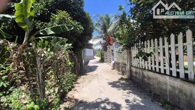 Bán lô đất 64m2 full thổ cư Vĩnh Trung Tây Nha Trang cách quãng trường 2/4 chỉ 15ph