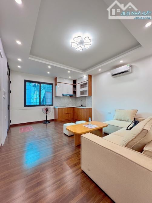 Bán s.iêu phẩm tập thể tôn Đức thắng TT đống đa lô góc hai thoáng gần ga cát linh ở sướng