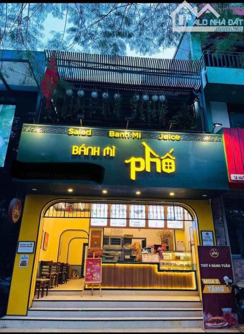 SIÊU PHẨM! Cho thuê MBKD phố Cầu Gỗ, DT 70m2 x 2T, MT  3m, vị tri siêu đẹp.