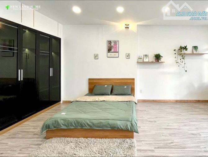 Siêu Phẩm Quận 7 – CHDV Mặt Tiền - 114 m2, ngang 5.6M. Dòng tiền 100tr/tháng. GIÁ 26 TỶ TL
