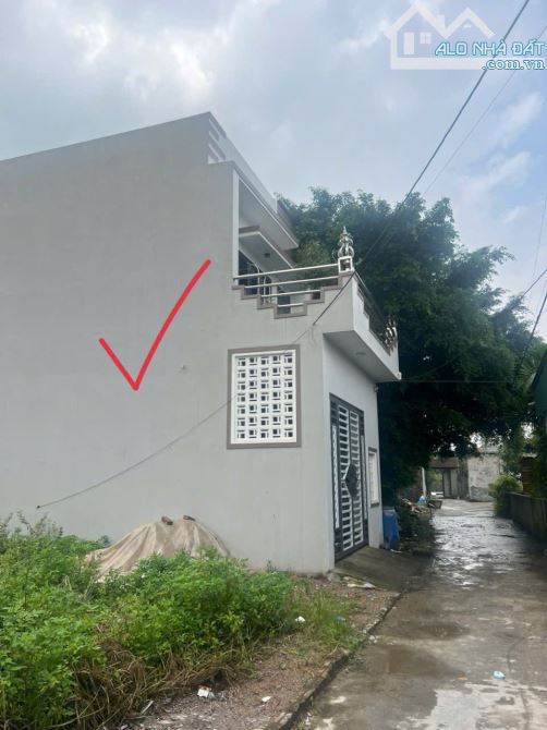 Mua đất tặng nhà 2 tầng 80,6m² ở AB Quán Trạch – Văn Giang ô tô đỗ cửa, mặt tiền 5m nở hậu