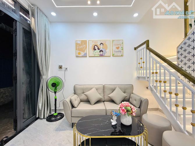 BÁN NHANH NHÀ ĐẸP GÒ VẤP 1 TRỆT 1 LẦU GIÁ NHỈNH 3 TỶ
