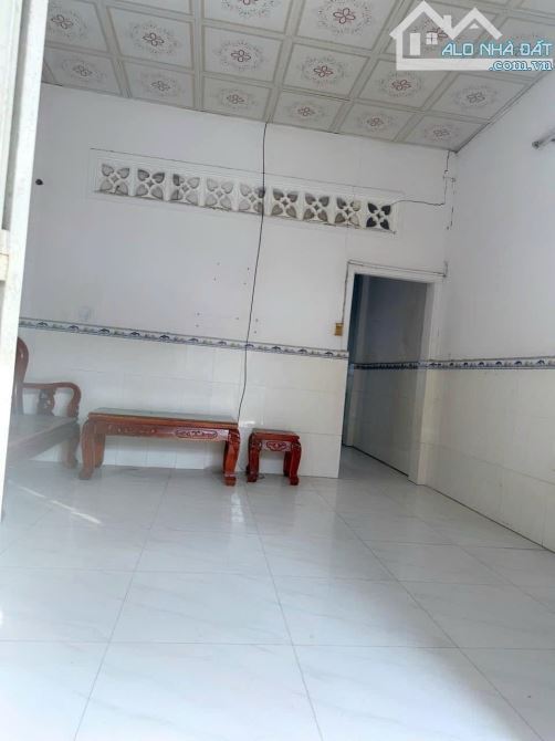 Bán nhà cấp 4 100m2 giá 790 triệu sổ hồng riêng ở Bà Điểm Hóc Môn
