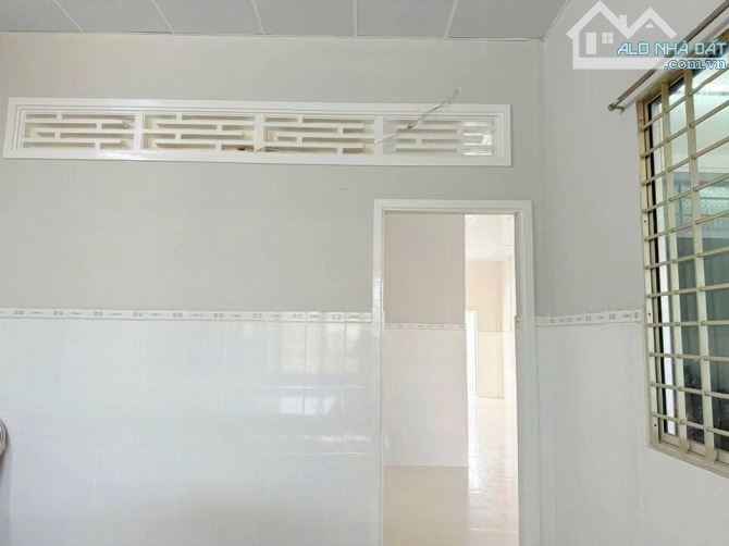 Ngộp ngân hàng nên bán gấp căn Nhà cấp 4 đường Láng Cát Giồng Sao , Tân Phú Trung, Củ Chi,