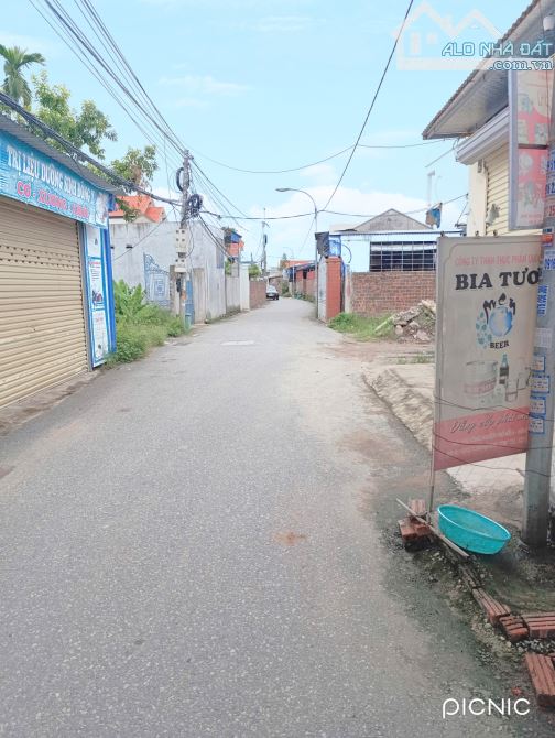 Bán đất trục liên thôn Ngũ Lão - Thủy Triều