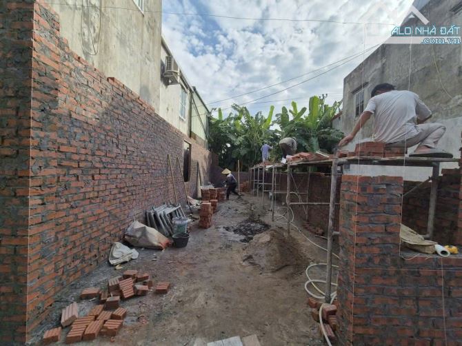 Siêu hiếm. Bán nhà căn 52,2m2 sắp hoàn thiện giá siêu hiếm tại Cam Lộ - Hùng Vương - Hồng