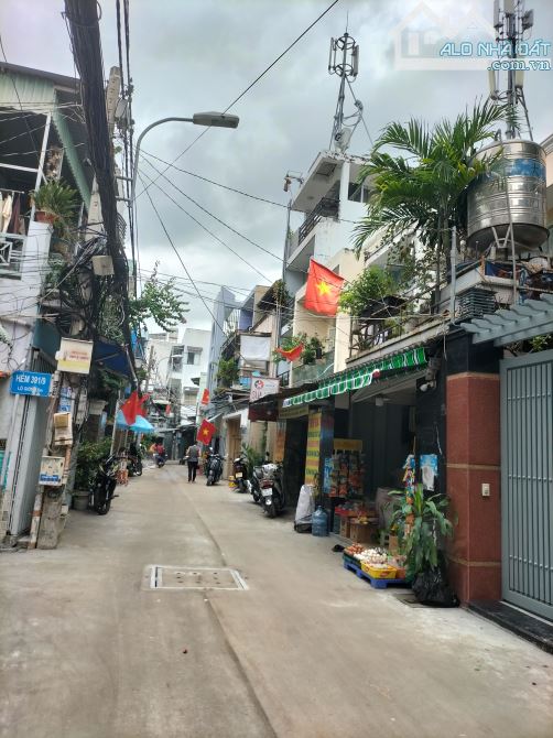 GIÁ TỐT NHẤT QUẬN 7 CHỈ 80 TRIỆU/ M2 NHÀ RỘNG 85M2 Ngang 6M KHU HIỆN HỮU nhỉnh 6 tỷ