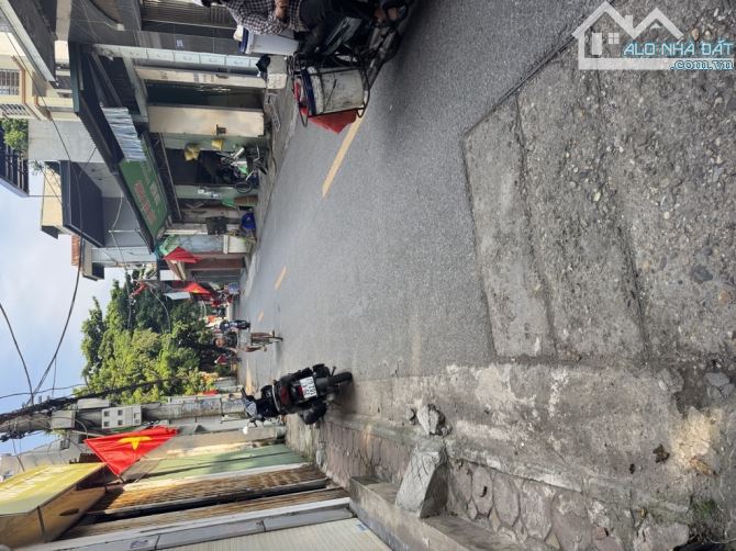 ✅MẶT ĐƯỜNG 6,5M, TT VIỆT HƯNG. 70M ĐẤT, MT 5M, Ô TÔ TRÁNH THÔNG KHẮP NƠI, CỰC ĐẸP.