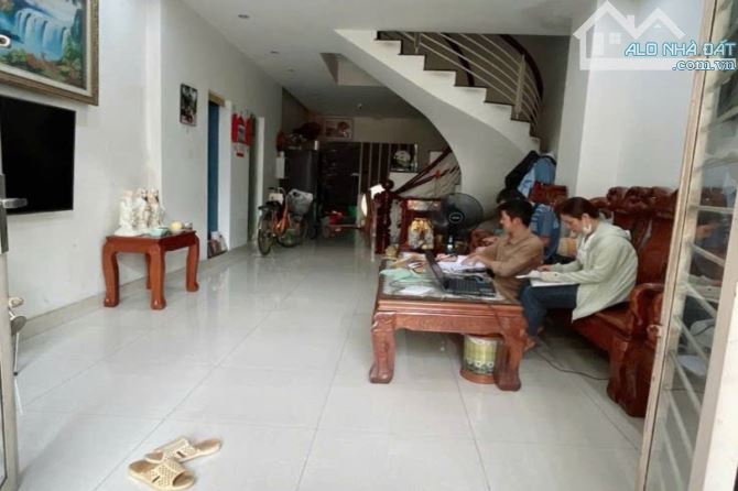 Bán nhà hẻm xe hơi, Lê Đình Cẩn, Bình Tân, 60 m² (4m x 15m), 4 tầng - Giá 6.75 tỷ TL