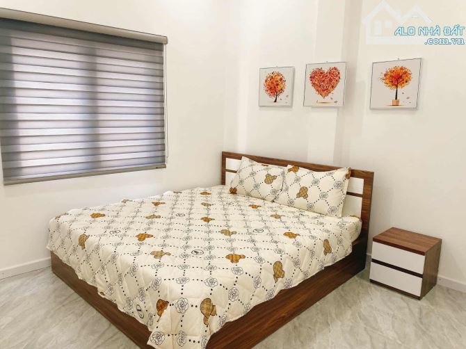 Bán nhà 2 tầng Hòa Xuân đường 7, 5m , gần 29 tháng 3