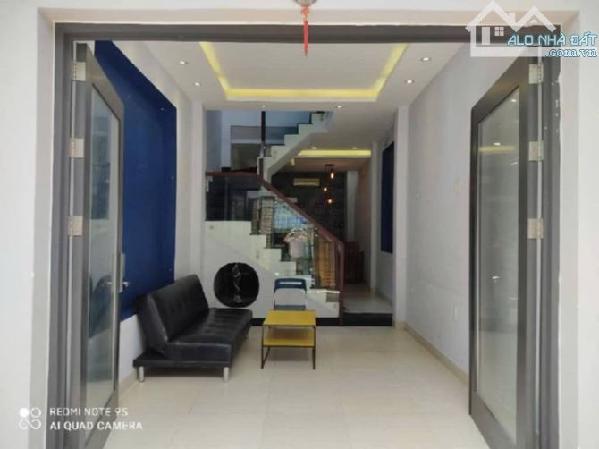 NHÀ ĐẸP VIEW LANDMARK 81 NGUYỄN HỮU CẢNH, QUẬN 1, 60M2,  NHỈNH 8 TỶ