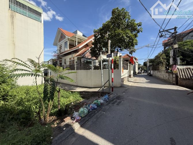 Đông Dư Giáp Hải_Ngõ 2 Ít Nhà Bán-75m MT 7m ô tô vào -40m Ra Cầu Thanh Trì