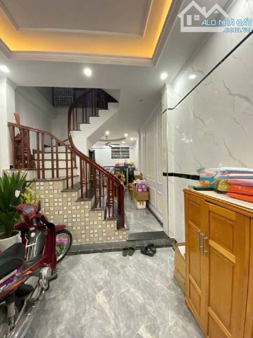 BÁN NHÀ PHỐ VƯƠNG THỪA VŨ - NGÕ THÔNG, GẦN TRƯỜNG HỌC, GẦN CHỢ, GIÁ 6,5 TỶ,