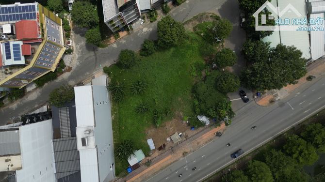 Đất GÓC 3 mặt tiền 1556m2 thổ cư đại lộ Võ Nguyên Giáp 80m giáp lộ hơn 121m, gần Cầu Cần T
