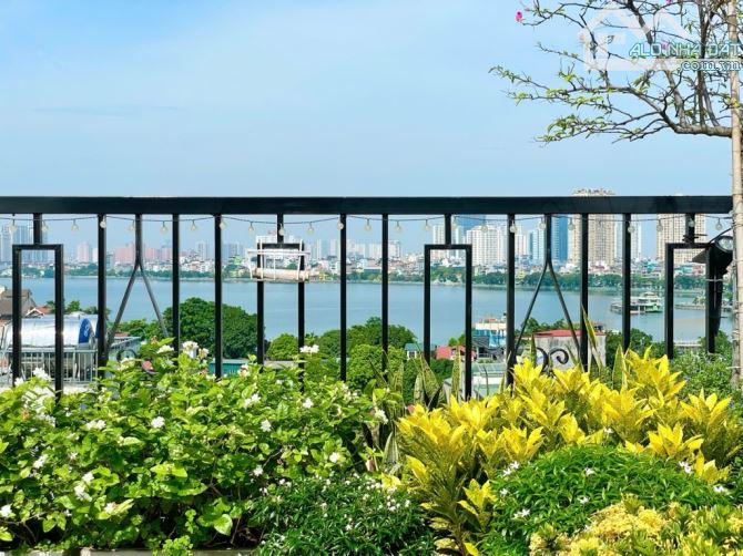 Bán đất 109m2, Mặt tiền 7m, Ô tô qua, giá 21 tỷ.