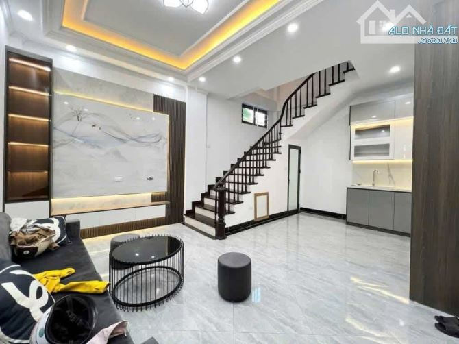 🏠 B.Á.N NHÀ ĐẠI TỪ - 5 TẦNG ĐẸP - GẦN HỒ, SÁT CHỢ - GIÁ CHỈ 6.6 TỶ!