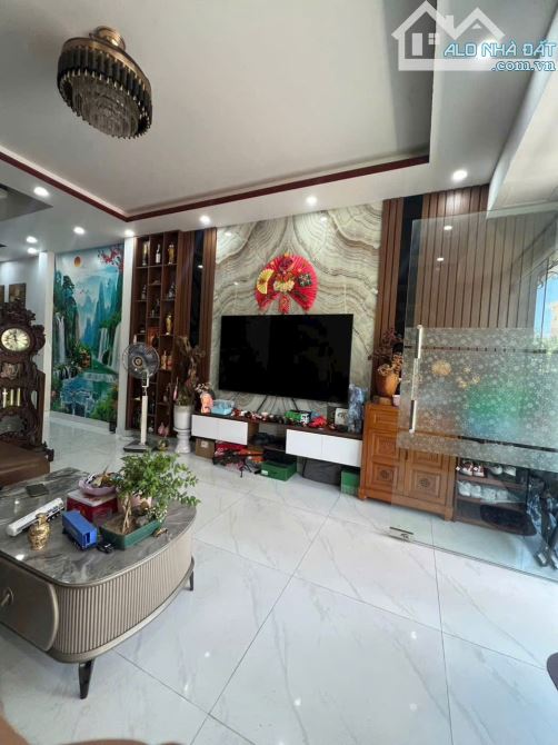 SIÊU PHẨM NHÀ 4 TẦNG MỚI XÂY – KHU HIM LAM, HÙNG VƯƠNG, HỒNG BÀNG