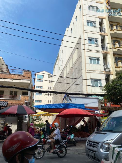 Bán đất mặt tiền đoạn đẹp đường Hoàng Hoa Thám - Cộng Hòa, DT: 8.3m x 43m giá 83 tỷ TL