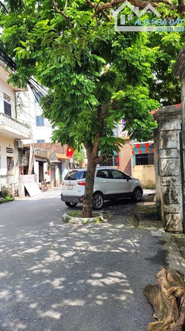 Bán đất Việt Yên, Ngũ Hiệp_ 47m2_ lô góc, đường nhựa, ô tô tránh_ 5.8 tỷ