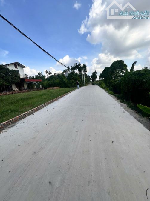 Bán đất tại Đông Tảo, Khoái Châu, Hưng Yên 36 triệu / m2, 65 m2 view đẹp