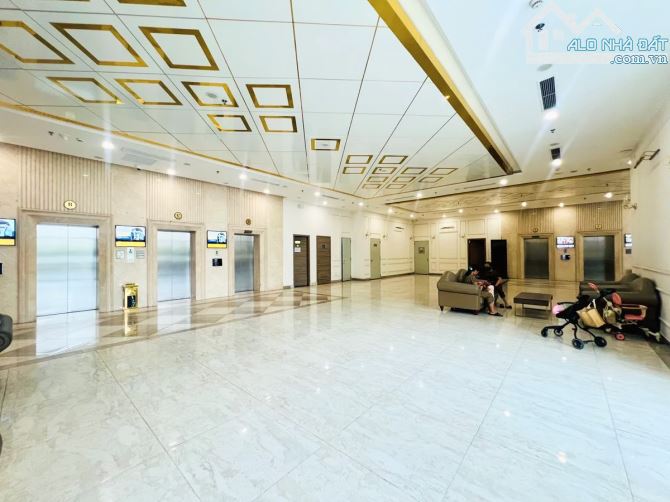 BÁN NHÀ ĐỨC GIANG LB, DT80M²,  MT 6M, PHÂN LÔ,  NGÕ Ô TÔ ĐỖ CỬA, KINH DOANH,GIÁ 9.X TỶ
