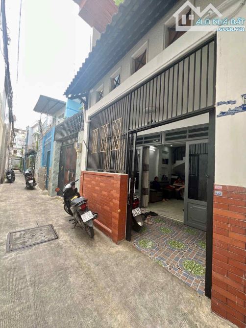 Gò vấp đường số 8 nhà 1 lầu ngang được 4m công nhận 54m chỉ 4,86 tỷ