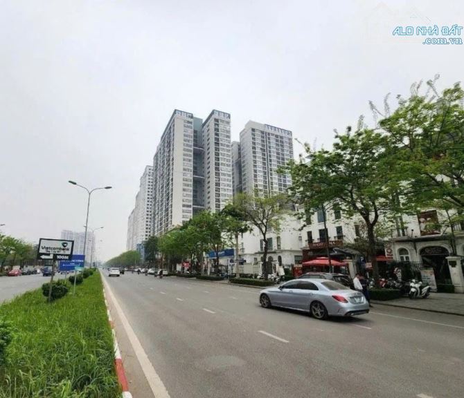 BÁN BIỆT THỰ VIP MẶT ĐƯỜNG XUÂN TẢO, TRỤC CHÍNH KHU NGOẠI GIAO ĐOÀN - TÂY HỒ
