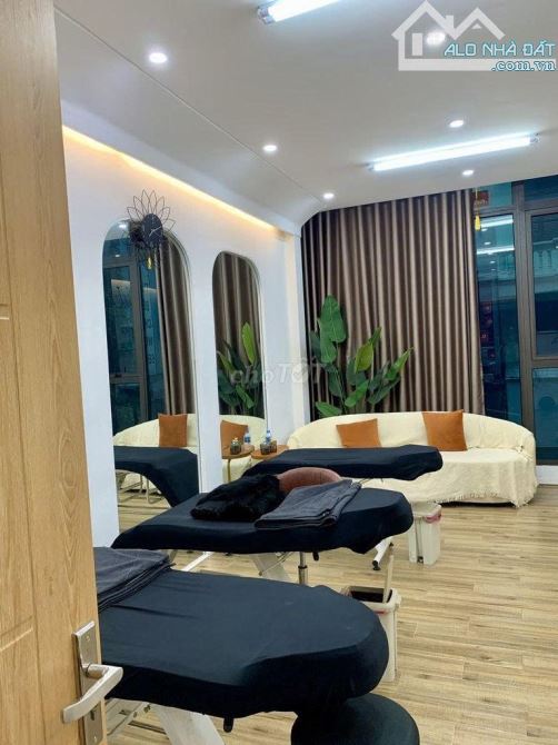 Cho thuê nhà 2 tầng ngõ 10 Nguyễn Thị Định – 50m², MT 5m, giá 21tr/tháng