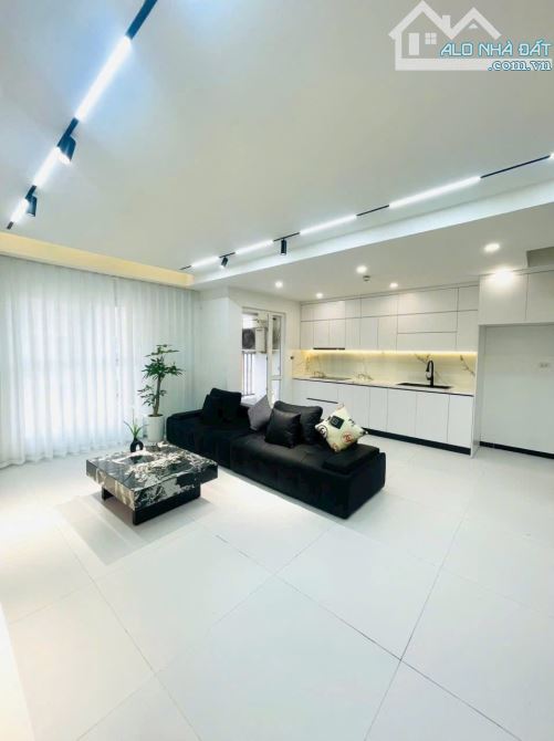 Bán căn hộ chung cư 3PN 2VS, giá chỉ 6.12 tỷ. Tòa CT7D KĐT Dương Nội, Gần Nhi Hà Nội CS2.