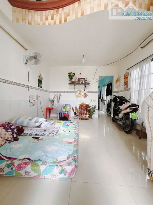 Chủ gấp bán nhà 3.6*14m 2 tầng 3pn Sh riêng sang tên liền