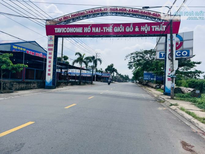 Bán kho xưởng mặt tiền đường Điểu Xiển, phường Long Bình sổ hồng 404m2 ngang 8m giá 16 tỷ