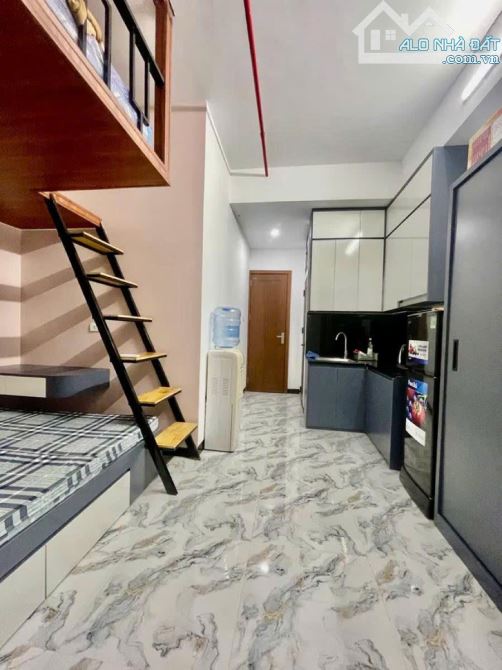 Bán CCMN gần Đào Tấn Ba Đình, 85m2 x 7T, MT 5m, thang máy, full nội thất, DT 1,2 tỷ/năm