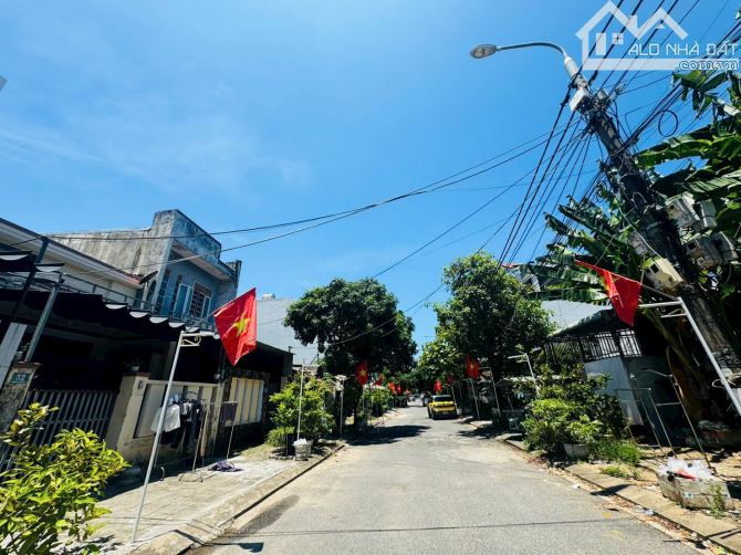 Bán lô sát Phạm Hùng 4.2 tỷ đường 5.5m Đoàn Nguyễn Tuấn - Hoà Xuân