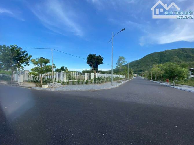 Bán đất biệt thự Đảo Hoa Sen giá tốt, view công viên