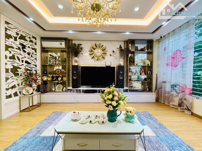Bán nhà La Khê Hà Đông - phân lô - vỉa hè rộng - kinh doanh - ô tô tránh - 60m2 - 6t.  + N - 4