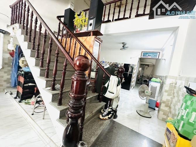 🌺 Nhà Mặt tiền đường Nguyễn Hữu Thọ , Đà nẵng👉Diện tích 175m2 x 2 tầng ✔️ ngang 5m