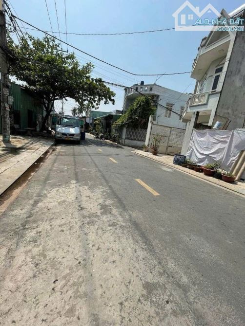 💥💥Bán nhà 3 tầng đường THẠNH XUÂN 01, phường THẠNH XUÂN, Q12,dt126m²(9x12).Giá 7,9tỷ