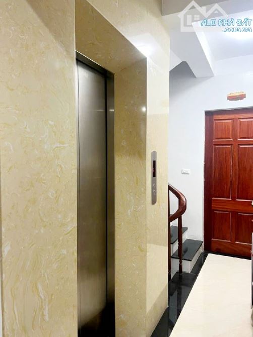 NHỈNH 12 TỶ _🏢CCMN 7 TẦNG THANG MÁY _DT 57M,#BẮCTỪLIÊM _🚘20M Ô TÔ ĐỖ TRÁNH_9 PHÒNG KHÉP