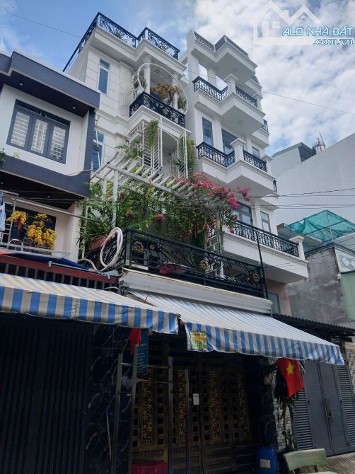 Nhà Q12 Thạnh Xuân 22-dt66m² 4 Tầng-khu nhà cao tầng hẻm rộng  8m- Giá chỉ 6.52 tỷ.