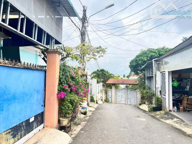 Đất Mặt Tiền Ami Đoan khu dân cư đông đúc an ninh gần chợ gần trường