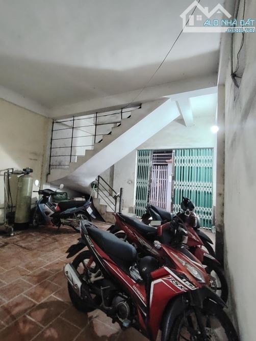 60 m2/8.x tỷ /5 tầng/ 5 tiền/ An Đào A/ Trâu Quỳ