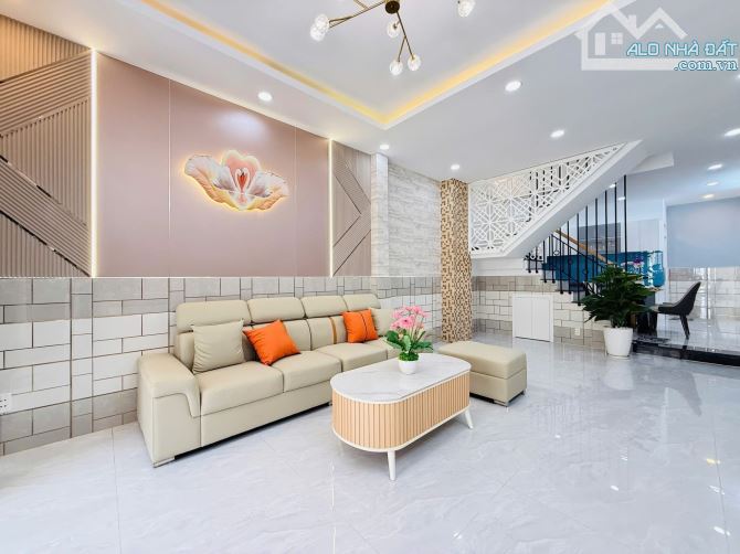 60 MÉT ĐẤT CÔNG NHẬN MÀ GIÁ NHỈNH 5 ĐỒNG LẠI CÒN ĐƯỢC TẶNG NHÀ