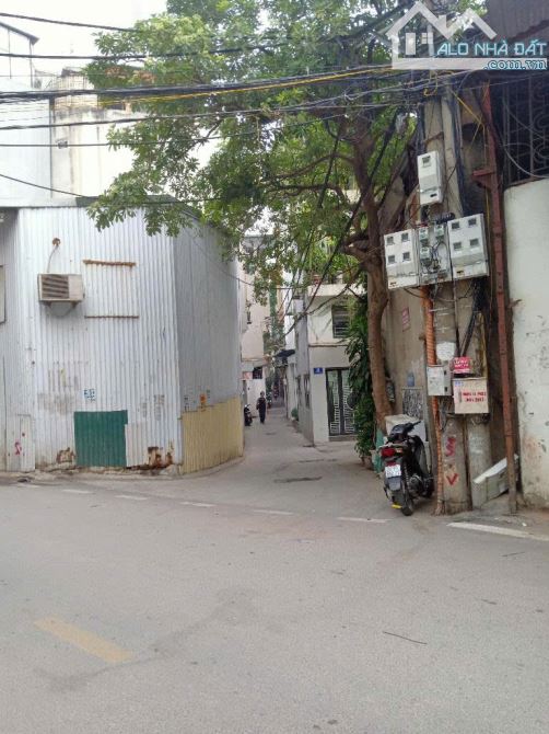Nhà dòng tiền Yên Hòa-39m2-6 tầng-10 phòng- cho thuê 40tr/ tháng-chỉ hơn 10 tỷ