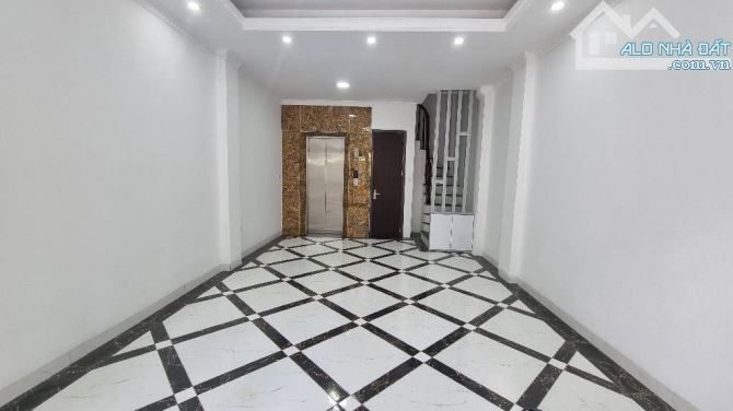 THƯỢNG THỤY – ÔTÔ TRÁNH – ĐƯỜNG THÔNG – 45M² - 7 TẦNG – 13.8 TỶ (BTH9159)