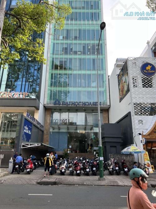 Nhà bán MT Cao Thắng P.3 Q3 DT: 11,5x40m CN: 437m² KC: Hầm 11 tầng. Giá bán: 400 tỷ TL