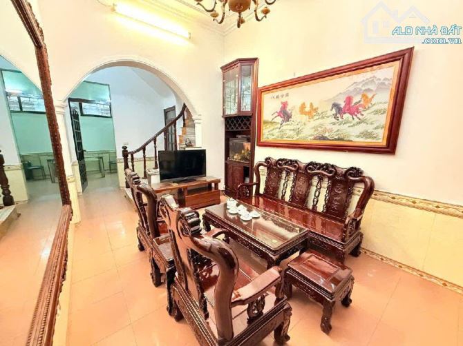 BÁN NHÀ TRIỀU KHÚC, THANH XUÂN - GẦN Ô TÔ - 50M 9.7 TỶ