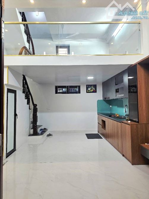 PHẢI THẬT NHANH TAY - SIÊU PHẨM KIM NGƯU - LÔ GÓC -  3 THOÁNG NHÀ ĐẸP - GẦN PHỐ - FULL NỘI