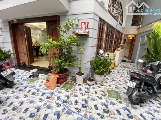 🏠 Bán nhà Trần Đình Xu Quận 1 – Biệt thự 5 tầng ngang 9.5m, diện tích 141m²