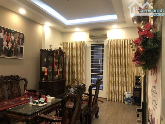 BÁN CĂN GÓC MẶT PHỐ KHÂM THIÊN-DT 33M2-MT3.3M-5 TẦNG-GIÁ 15 TỶ CÓ TL